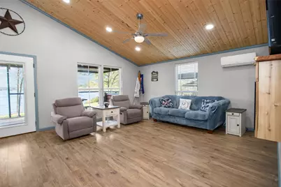 600 Pine Island Cove Road, Grapeland, TX 75844 - Photo 13