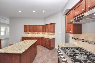 18403 Sierra Falls Court, Tomball, TX 77377 - Photo 33