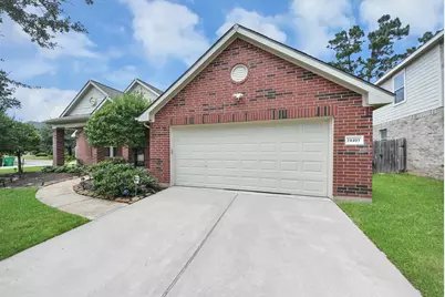 18403 Sierra Falls Court, Tomball, TX 77377 - Photo 5