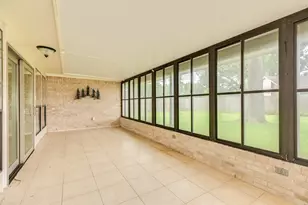 712 Browning St, Angleton, TX 77515 - Photo 25