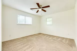 408 Gardenia St, Lake Jackson, TX 77566 - Photo 13