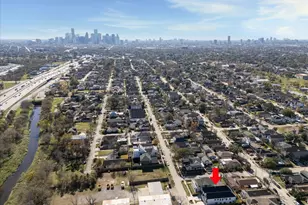 1303 Cordell St, Houston, TX 77009 - Photo 5