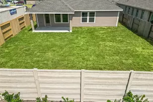 4706 Jasmine Heather Ln, Baytown, TX 77521 - Photo 17
