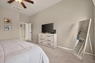 2115 Rolling Hills Dr, Pearland, TX 77581 - Photo 29