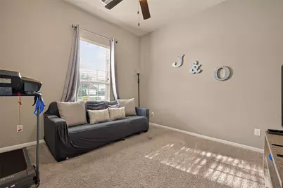 2115 Rolling Hills Drive, Pearland, TX 77581 - Photo 7