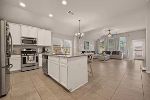 2115 Rolling Hills Dr, Pearland, TX 77581 - Photo 15