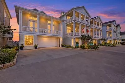 2172 Marina Way, Kemah, TX 77565 - Photo 11
