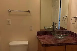 4927 Leeland St, Houston, TX 77023 - Photo 9