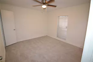 7104 Jetty Ln, Houston, TX 77072 - Photo 9