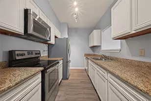 8091 El Mundo St, Houston, TX 77054 - Photo 9