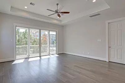 31 Thorpe Lane, Spring, TX 77389 - Photo 9