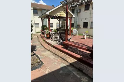 301 Avondale Street #15, Houston, TX 77006 - Photo 1