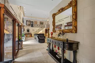 526 Bolton Pl, Houston, TX 77024 - Photo 7