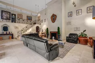 526 Bolton Pl, Houston, TX 77024 - Photo 7