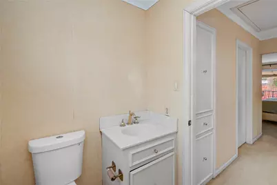 526 Bolton Place, Houston, TX 77024 - Photo 41