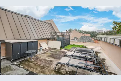 526 Bolton Place, Houston, TX 77024 - Photo 45