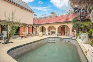526 Bolton Pl, Houston, TX 77024 - Photo 41