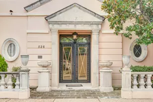 526 Bolton Pl, Houston, TX 77024 - Photo 5