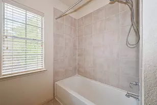3614 Bee Bayou Ln, Sugar Land, TX 77479 - Photo 37