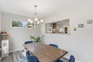 5807 Ettrick Dr, Houston, TX 77035 - Photo 15