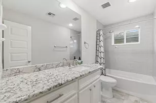 5807 Ettrick Dr, Houston, TX 77035 - Photo 23