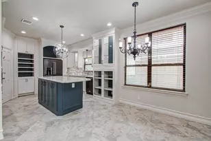 2 Hickory Shadows Dr, Houston, TX 77055 - Photo 21