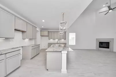 11739 Leafy Laurel Drive, Houston, TX 77066 - Photo 9