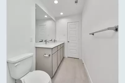 11739 Leafy Laurel Drive, Houston, TX 77066 - Photo 25