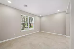 1306 Hunter Wood Dr, League City, TX 77573 - Photo 23