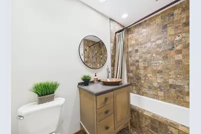 2432 Chimney Rock Road, Houston, TX 77056 - Photo 25