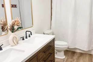 904 Ewing St, Brenham, TX 77833 - Photo 17