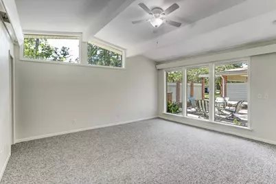 10226 Ivyridge Road, Houston, TX 77043 - Photo 13