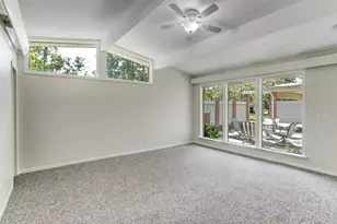 10226 Ivyridge Rd, Houston, TX 77043 - Photo 13