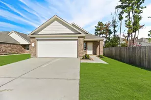 112 Cape Buffalo Dr, Huntsville, TX 77320 - Photo 1