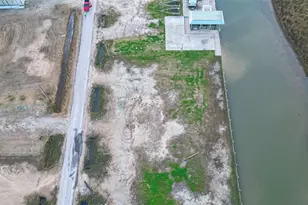 1109 Gator Point, Crystal Beach, TX 77650 - Photo 13