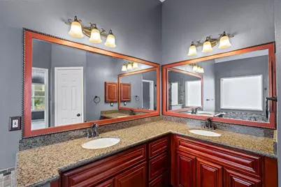5118 Winterwood Drive, League City, TX 77573 - Photo 17