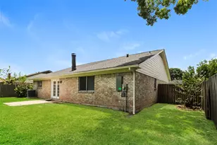 1611 Pecan Hollow St, Pearland, TX 77581 - Photo 15