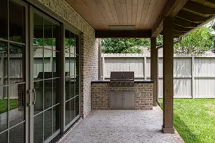 1126 E 7th 1/2 St, Houston, TX 77009 - Photo 21