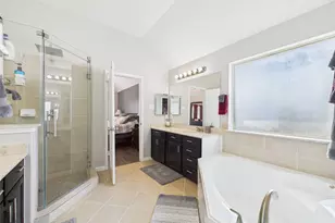 1527 Mexia Spring Ct, League City, TX 77573 - Photo 39