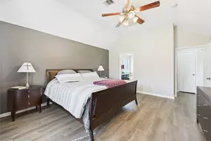 1527 Mexia Spring Ct, League City, TX 77573 - Photo 35