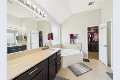 1527 Mexia Spring Court, League City, TX 77573 - Photo 37