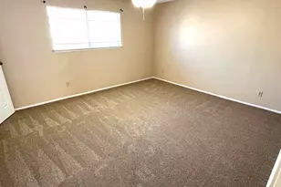 6701 Sands Point Dr, Houston, TX 77074 - Photo 11