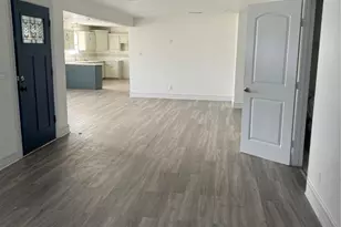 989 Alberdie Dr, Crystal Beach, TX 77650 - Photo 23