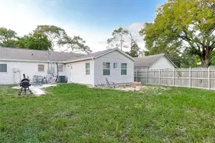 1205 Heights St, El Campo, TX 77437 - Photo 19