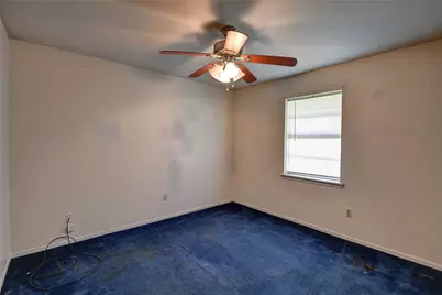 921 E 3rd Street, Bellville, TX 77418 - Photo 15