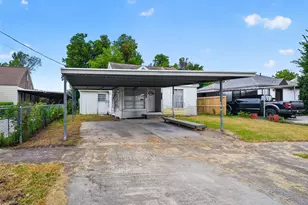 7003 Myrtle St, Houston, TX 77087 - Photo 1