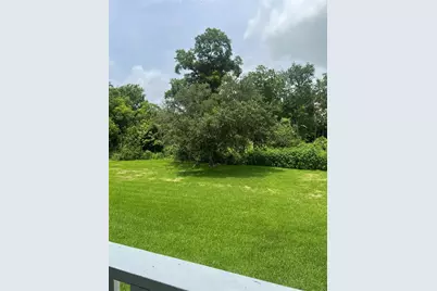 827 Algoa Friendswood Road #4, Alvin, TX 77511 - Photo 5
