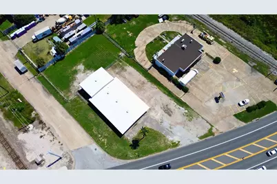 8017 Harborside Drive, Galveston, TX 77554 - Photo 7