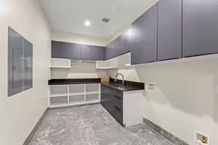 2610 Westgrove Ln, Houston, TX 77027 - Photo 29
