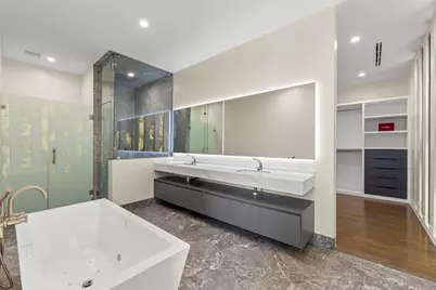 2610 Westgrove Lane, Houston, TX 77027 - Photo 23